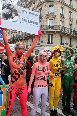 16_Manif_Mariage_pour_tous__FEMEN__3798