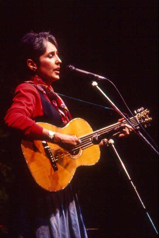 Joan_baez_Verdun_1988_03_12 (36)