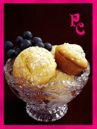 muffins_aux_raisins_noirs_et_blancs__17_