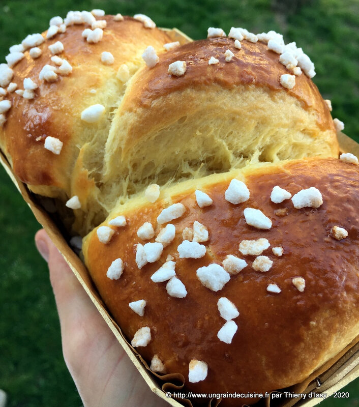 Brioche traditionnelle au beurre