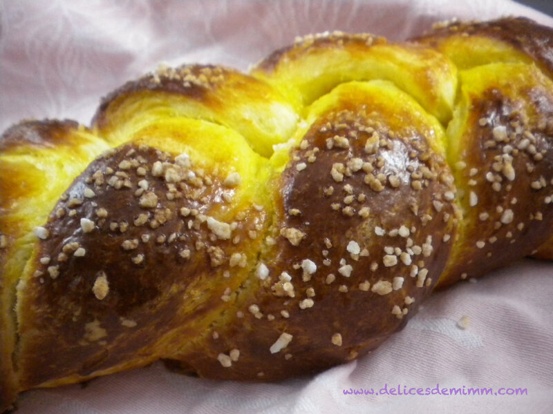 Brioche tressée au sucre 3