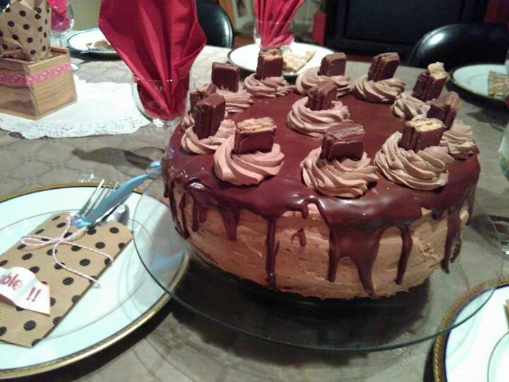 Layer cake kinder bueno