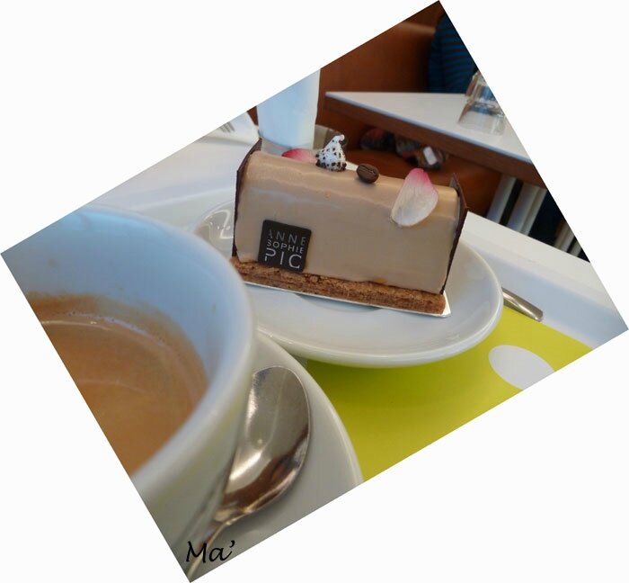 141206_buche_cafe_geranium_