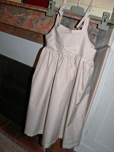 robe_bretelles_p_kin_e_beige