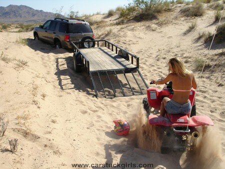 ford_explorer_atv_girl_stuck_025