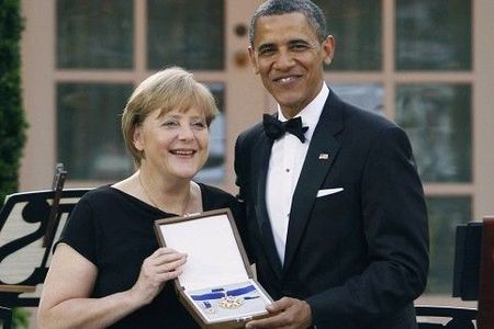cc_merkel_DW_Vermi_1393782p