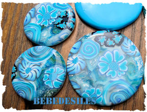 perles_plates_bleues_detail1