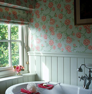 floral-g-bathroom_300