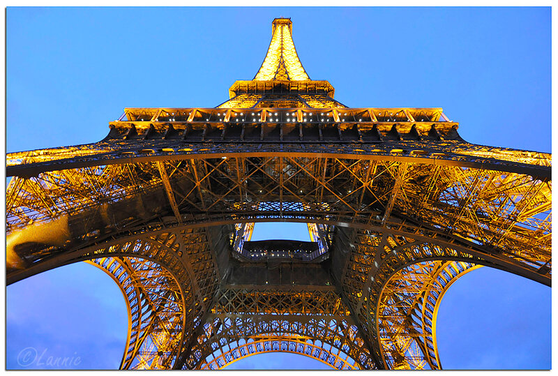 Paris_Tour_Eiffel_GA_1