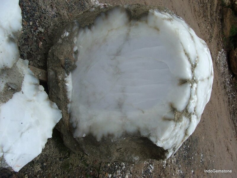 ALABASTER STONE.jpg