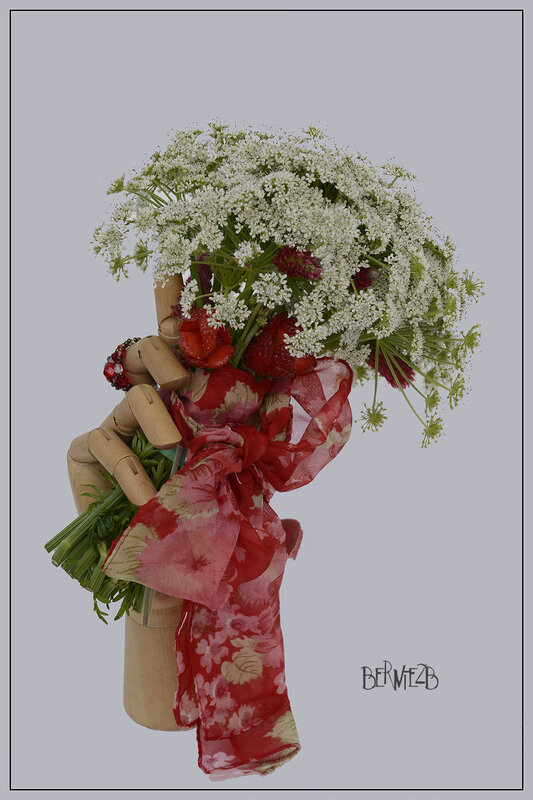 Bouquet main 1920