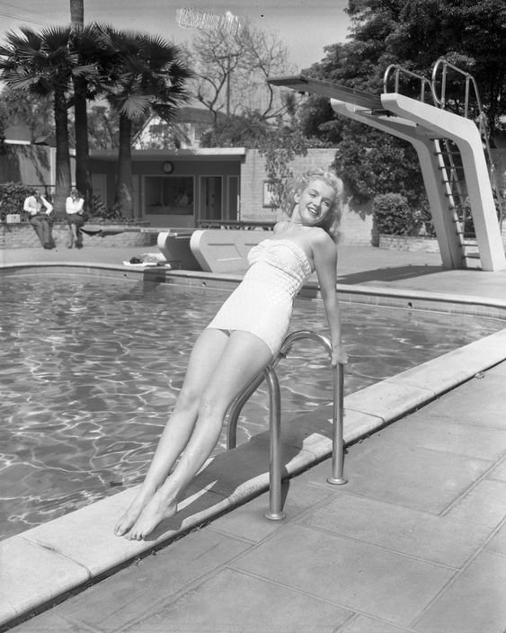 1948-07-21-LA-Town_House-pool-columbia_publicity-020-swimsuit_Cole_of_California-1