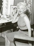 1954_04_15_Hollywood_030_Sit_010_Mirror_010_b