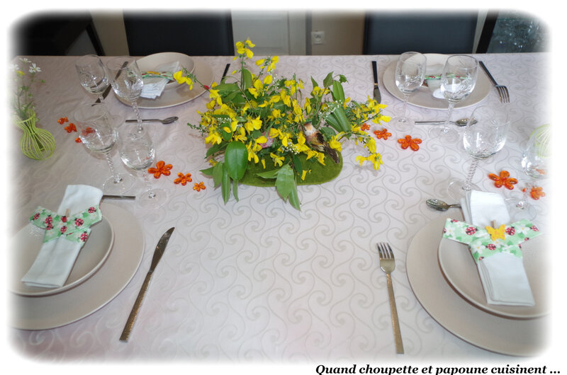 table de printemps fleurs de la nature-4860