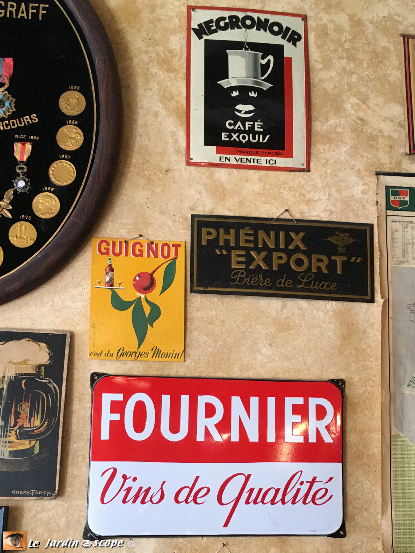 Anciennes réclames de bistrots 3...