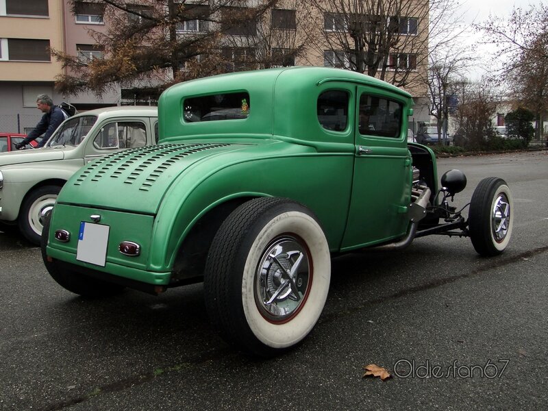 ford-coupe-rod-1932-b