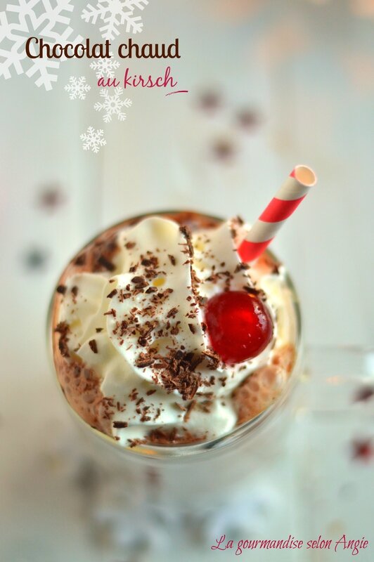 boisson noël bavarois - chocolat chaud à l'ancienne au kirsch