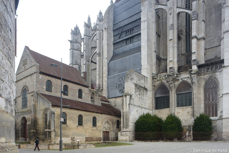 BEAUVAIS-Cathedrale-Basse-Oeuvre-1
