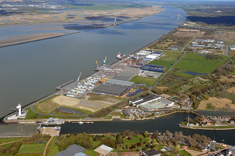 Vue aérienne du terminal de Honfleur - corps de page