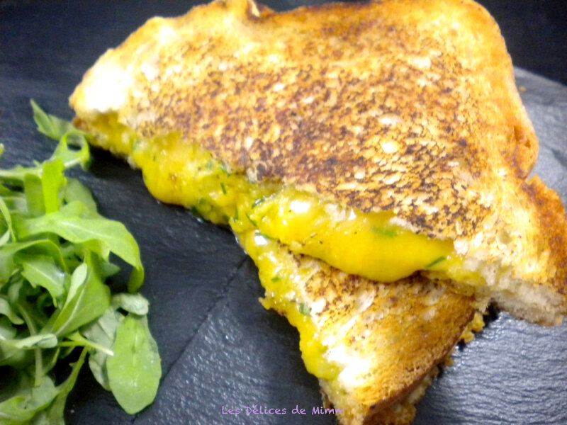 Grilled cheese au cheddar