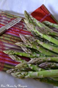 Asperges, vinaigrette herbes fraîches2