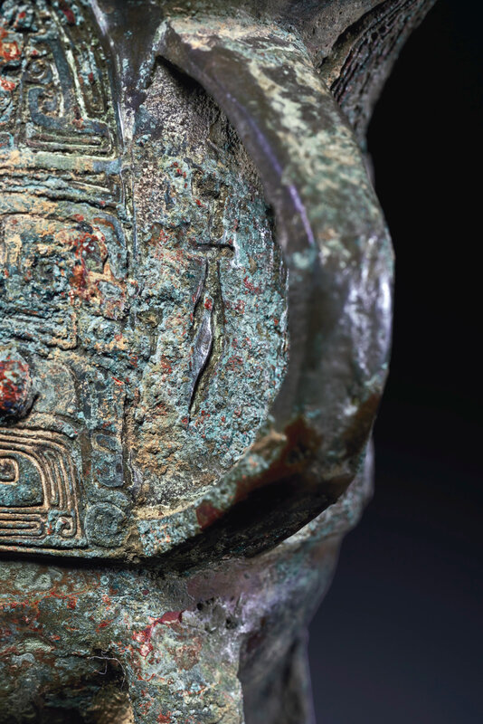 2020_NYR_18823_1503_001(a_pair_of_bronze_ritual_tripod_wine_vessels_jue_late_shang_dynasty_13t095514)