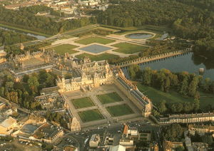 Fontainebleau_vue_a_rienne