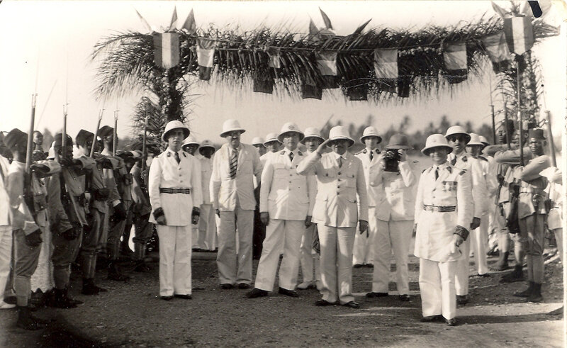 1937 03 31visite du ministre Marius Montet au Dahomey bac de Grand Popo Gayon de Coppet Marius & Martinet