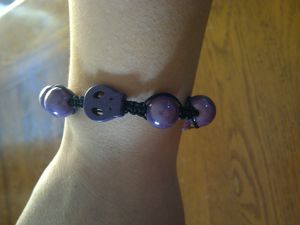bracelet violet tete de mort