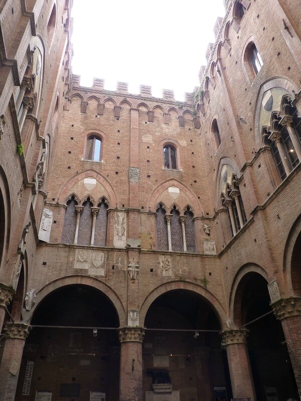 Le Palazzo Pubblico, Sienne