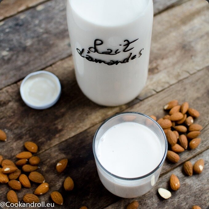 Lait-vegetal-amande-24-2