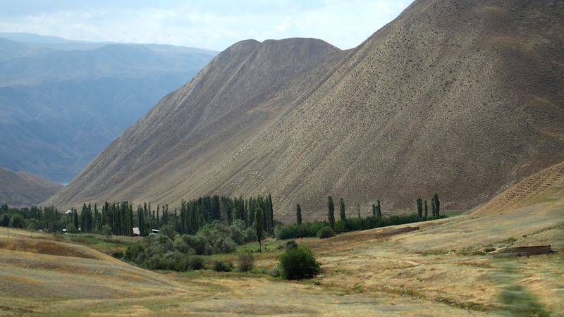 MPI_Article Och Bichkek_Image 19_Sur la kirghize route 9