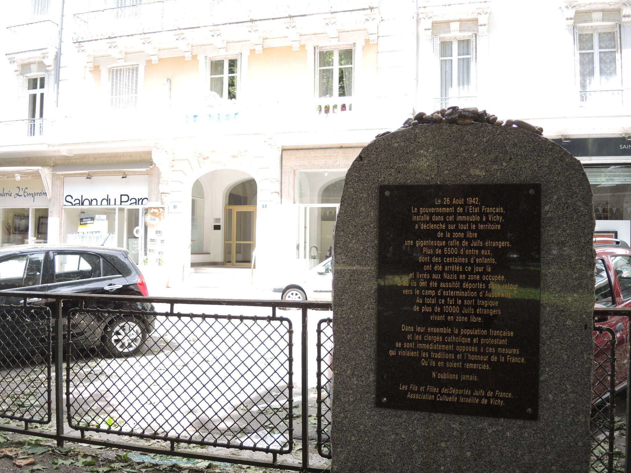 Vichy, Hôtel du Parc, plaque (03)