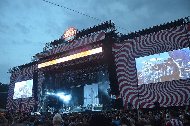 1200px-Sziget_Festival_2014_stage