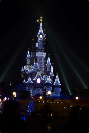 disneyland_chateau2