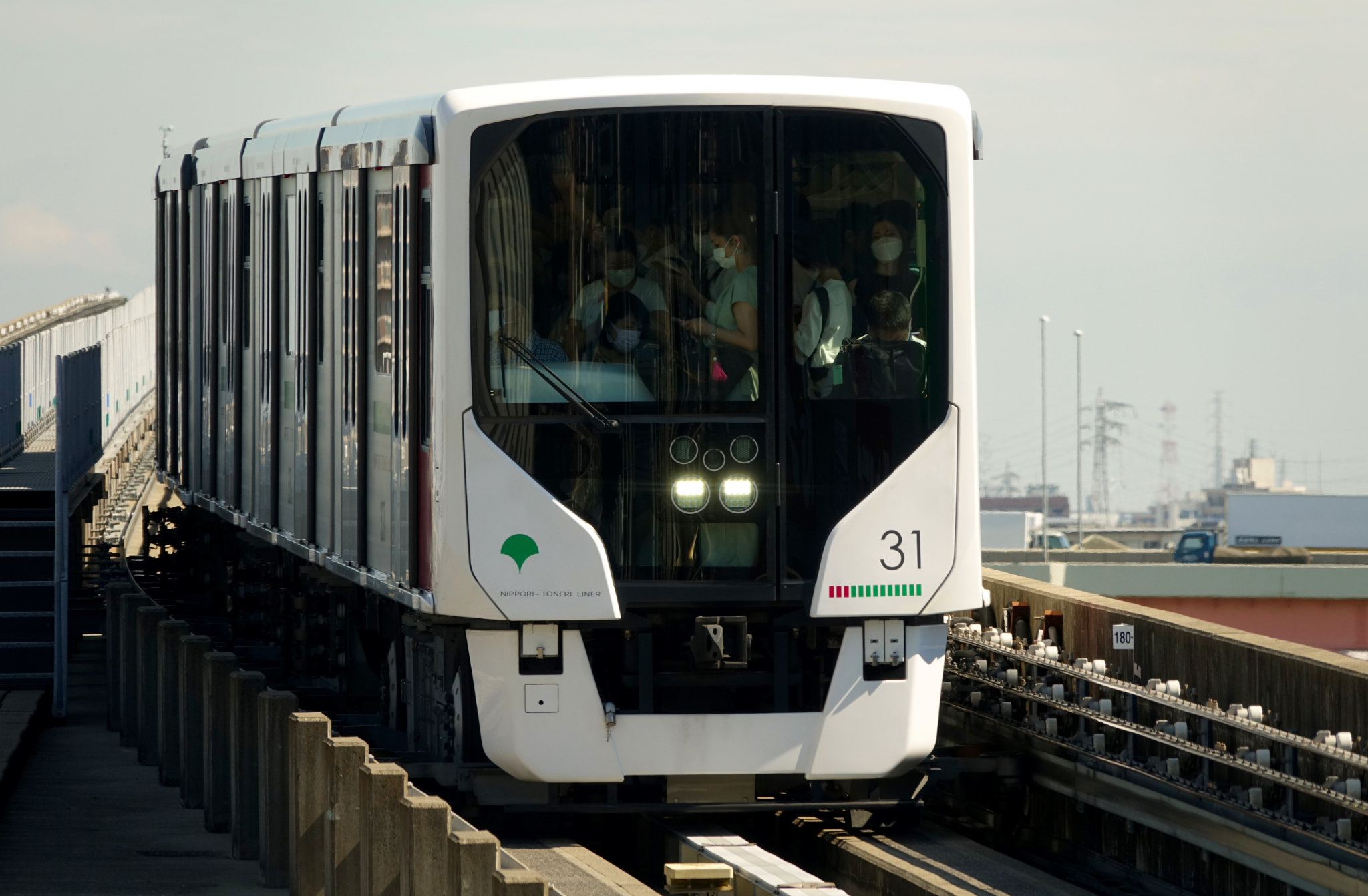 Nippori Toneri Liner 330 series '31'