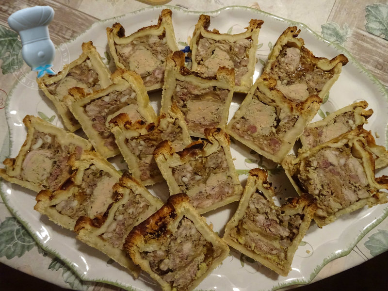Pâté en croûte faisan, foie gras, cèpes