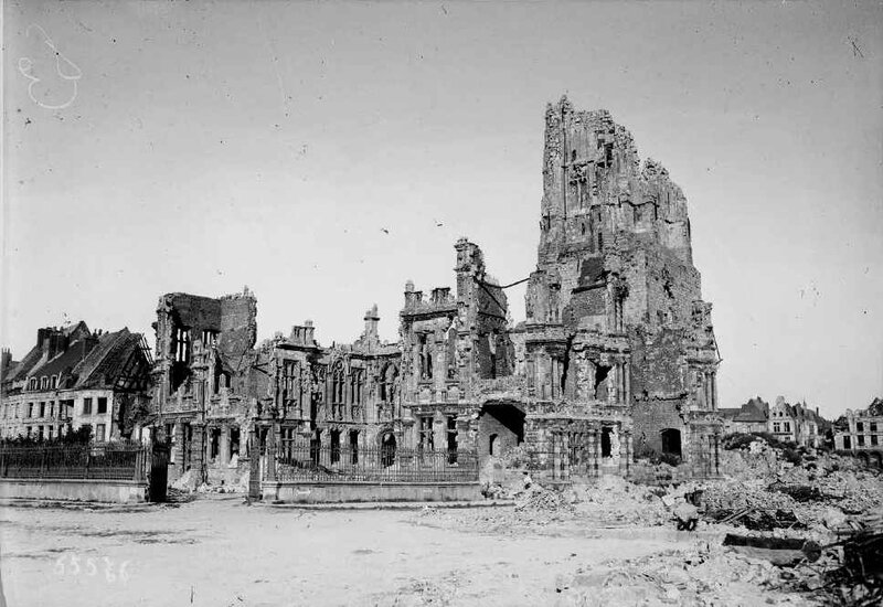 Arras Hotel de ville5