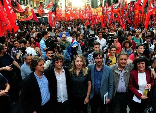 les drapeaux rouges