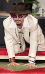 grauman_chinese_celeb_johnny_depp