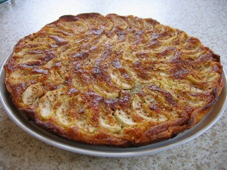 Tarte fondante poires/amandes et praliné