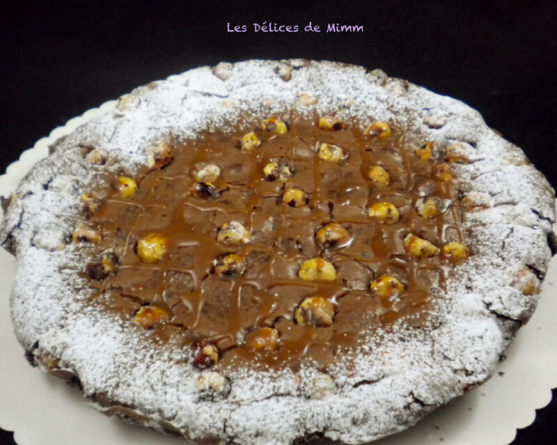 Fondant au chocolat, noisettes et caramel au beurre salé 2