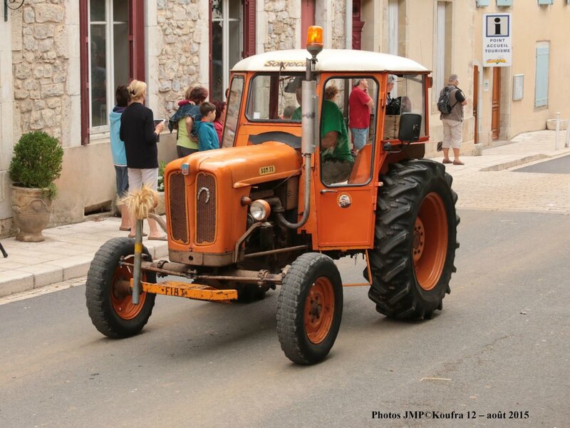 01 - Photos JMP©Koufra 12 - Rando tracteurs Cornus - 2015 - blog - 00160