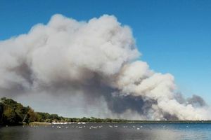 Lacanau l'incendie progresse toujours