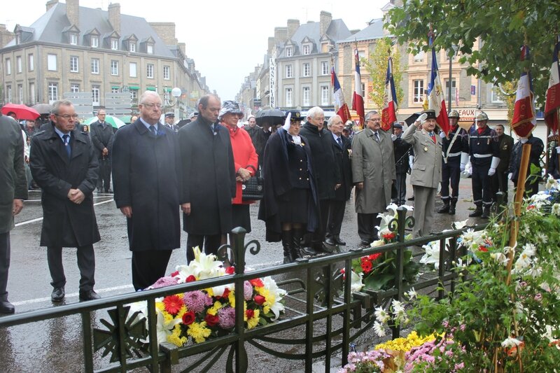11 nov 2013 Avranches place Littré