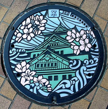 Japanese-manhole-covers-by-MRSY-1