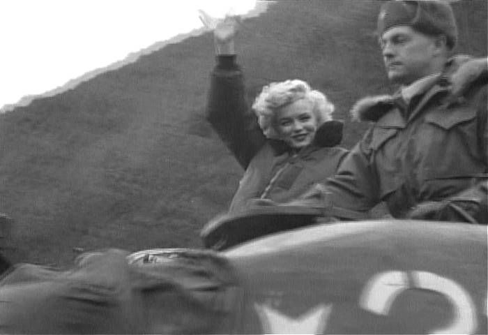 1954-02-17-korea-grenadier_palace-tank-cap-011-1