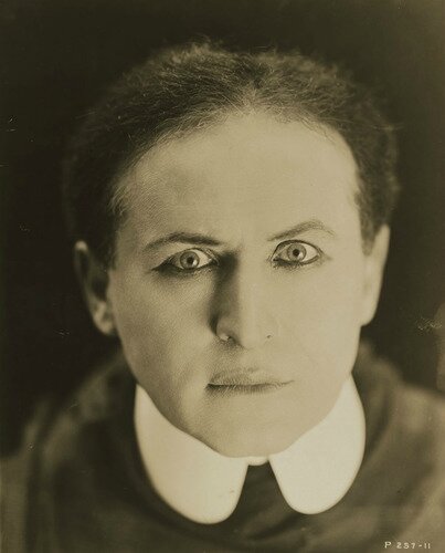 HARRY HOUDINI, 1926