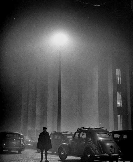 Paris in the fog, 1948