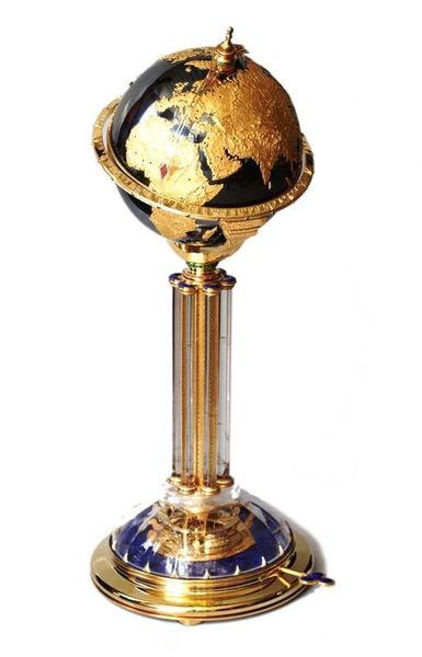 globe_terrestre_horloge_par_asprey_1341396799304437